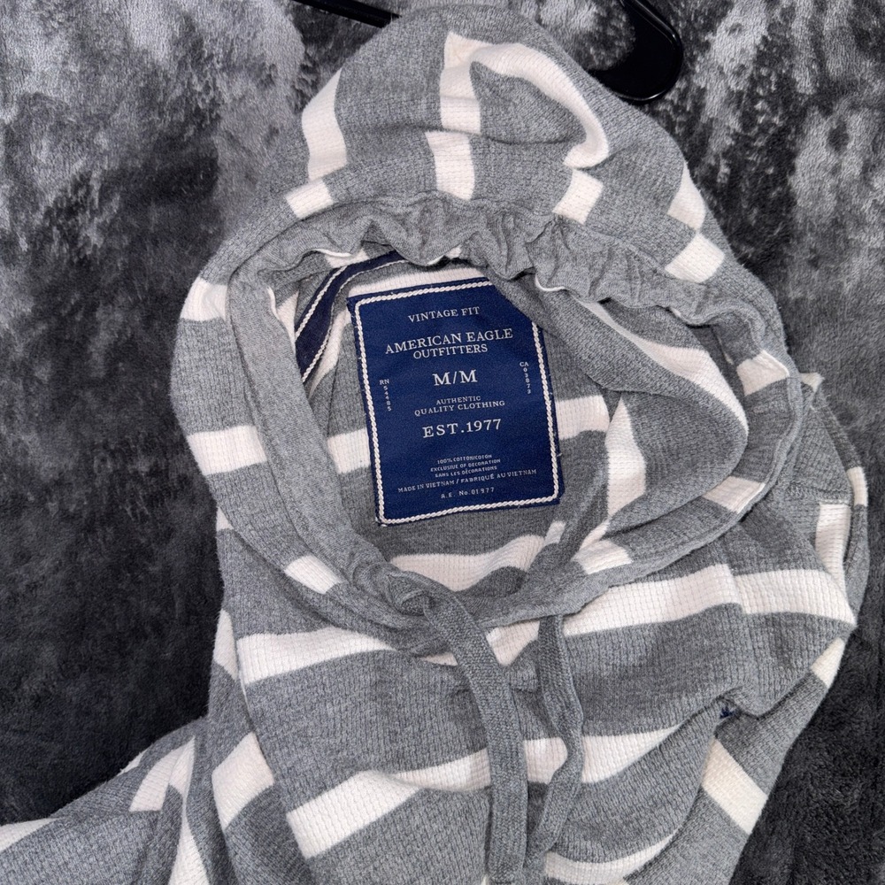 American Eagle Outfitters Mens Medium‎ Grey White Striped Thermal Waffle Hoodie - Picture 6 of 14